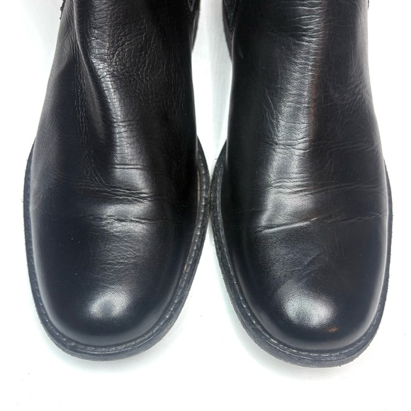 Frye Black Leather Ankle Boots | 7.5 - Picture 2 of 7